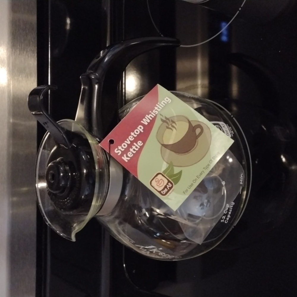 NWT Medelco Glass 12-Cup Whistling Kettle